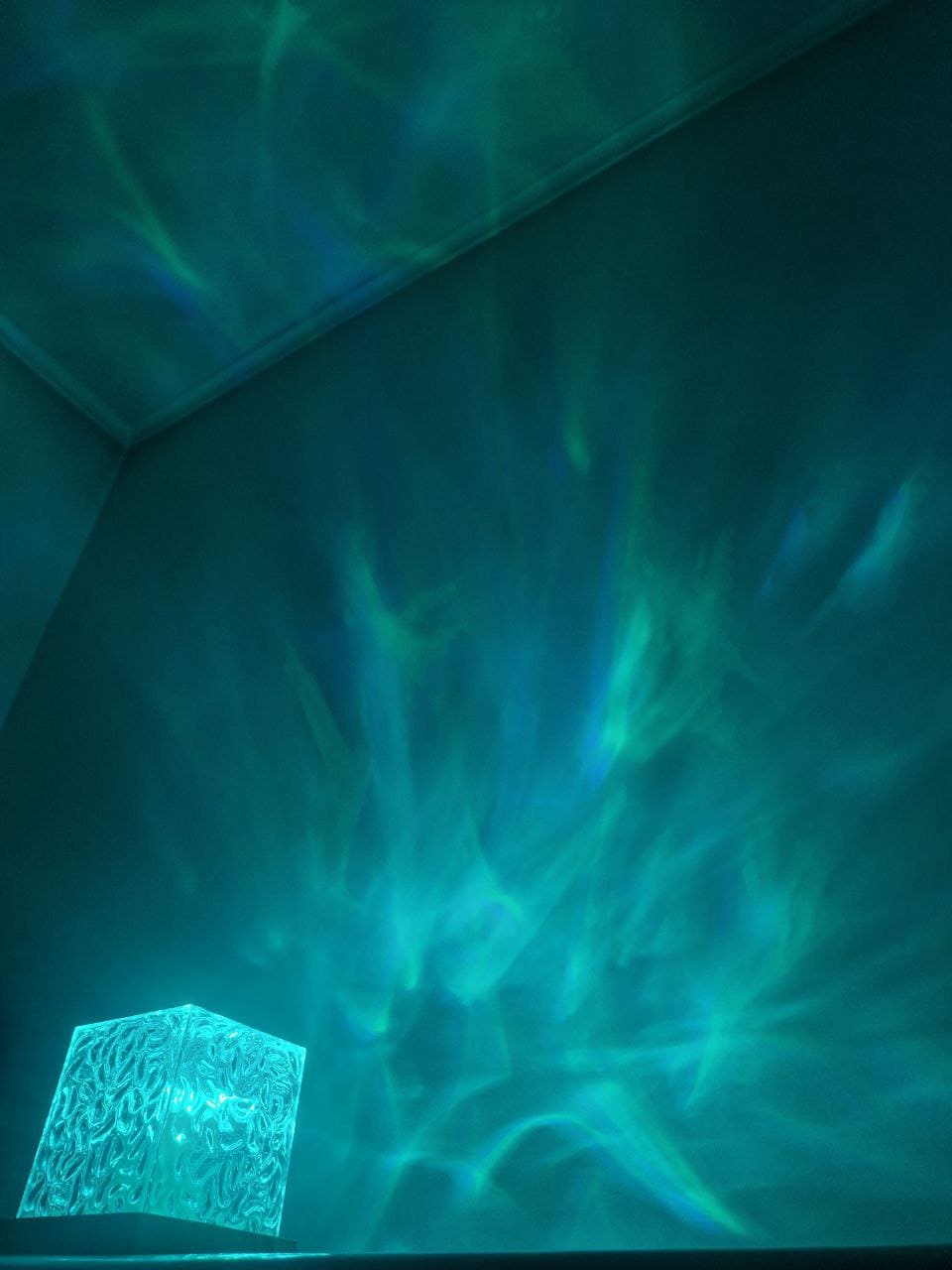 Ocean Wave Lamp